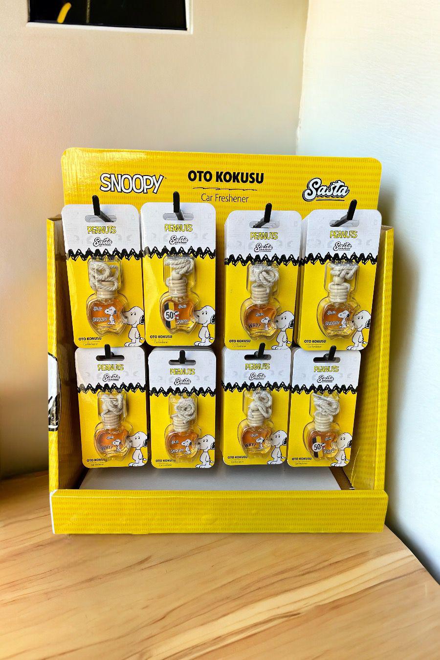 LİSANSLI SNOOPY OTO AYNA KOKUSU STANDI 40 LI*1 LİSANSLI SNOOPY OTO AYNA KOKUSU STANDI 40 LI*1